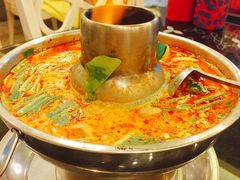-J Daeng Seafood