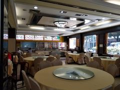 大堂-暨南大学（石牌校区）明湖楼