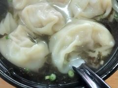 -真真鲜馄饨店(启蒙路店)