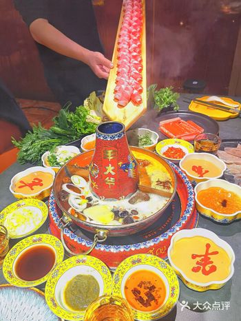 徐东新开的商圈来了一家高级羊肉锅，在桃源国际三楼