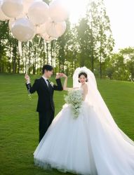 -雅云婚纱摄影工作室旗舰店