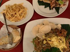 -Mai Mai Restaurant