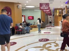 -雅悦齿科(顾村公园店)