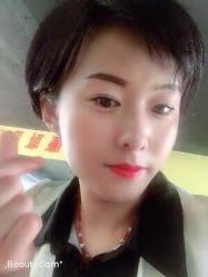 -时尚殿堂明星门店