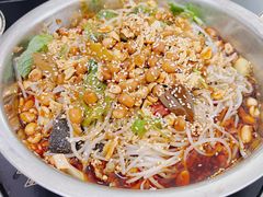 -周良天山牛杂城(天山路总店)