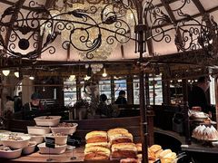 -B&C黄油与面包·THE GARDEN BAKERY概念店(世纪汇店)