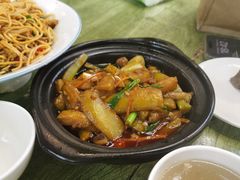 -民间瓦缸煨汤館(嵩山路店)