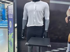 -迪卡侬(顺峰山店)