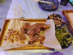 -夜火烤摊·东北烧烤酒场·老杨小黄鱼