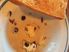 -I HOLIC艾豪丽披萨(KKone店)