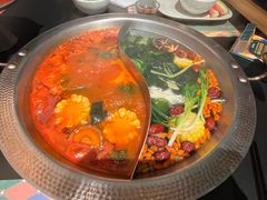 -廖掌柜·重庆鲜货火锅(上海首店)