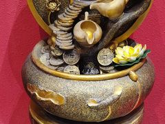 -虾弄弄海派小龙虾·牛羊蝎子火锅