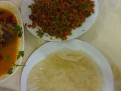 1600185242600601106-维吾尔餐厅(宜山路店)