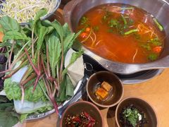 红酸汤锅-苗阿哥酸汤牛肉火锅(体育场店)