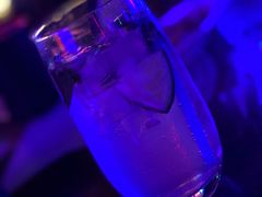 -UP嘻哈酒吧(粉巢店)
