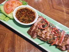 炭烧猪颈肉-mango tree芒果树泰国餐厅(青岛万象城店)
