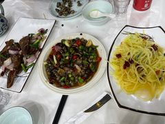 -老鄞江清水龙虾•赵赵家(江北店)