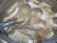 -三个椰子·现砍椰子鸡(金源CBD店)