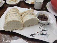 馒头片蘸虾酱-如东私房菜(御江金城店)