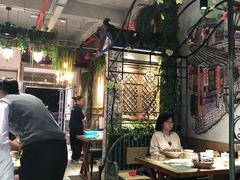 大堂-蟹蟹潮汕砂锅粥(食八方美食城店)