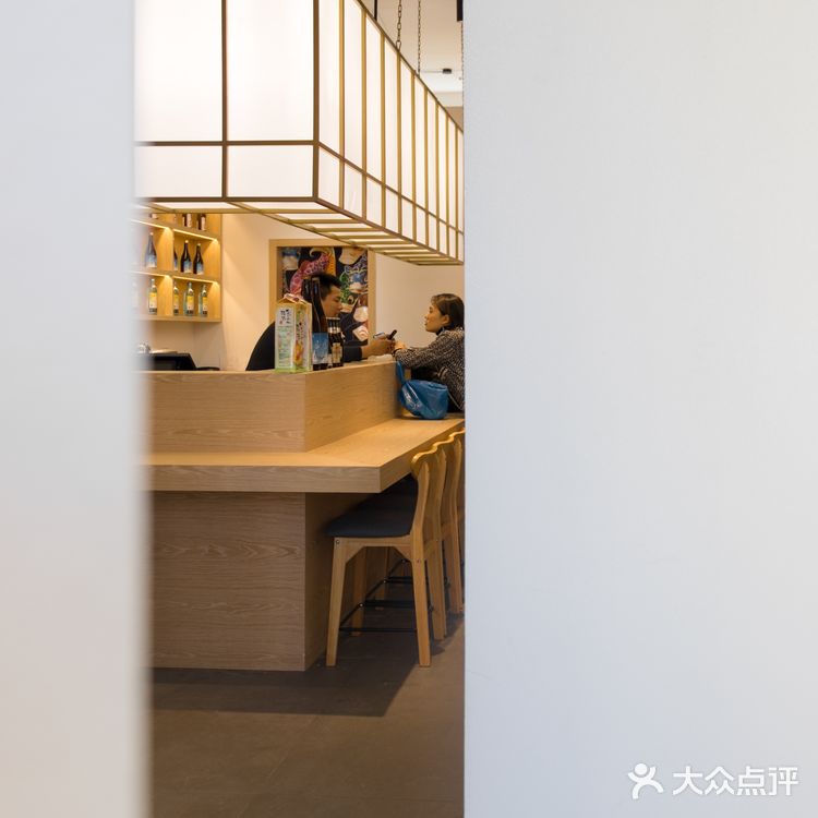 他是蓬松的，不油腻的，爽口的