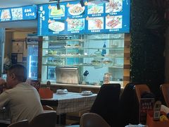 -顶峰夜宴·龙虾烧烤大排档(九江学院店)