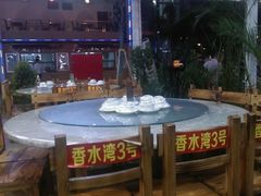 -四川小胡子海鲜(丁村万人海鲜广场店)