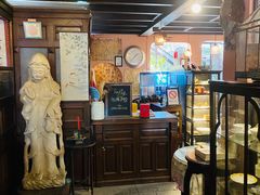 门面-古董花园(思南路42弄小区店)
