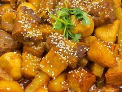 -徐记小怪兽肉蟹煲(中央大街店)