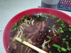 -小龙大肉面馆