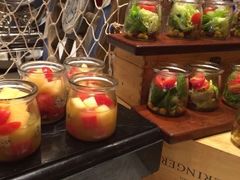 -三亚湾海居铂尔曼度假酒店