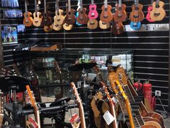 -柏斯音乐艺术中心·钢琴·吉他(世纪金源店)