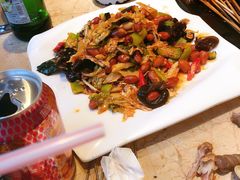 -喝丢一只鞋辣炒海鲜小烧烤(三八广场店)