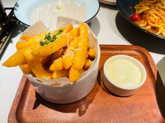 -阿妮叶李(光谷世界城店)