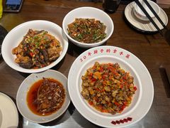 -味上湘菜馆(岳麓山店)