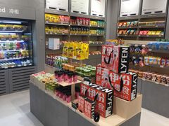 零售区-来伊份(龙之梦长宁店)