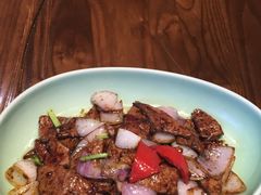 京葱爆猪肝-虎哥私房菜(馒头山店)