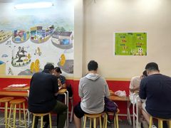 -Bánh Mì Huynh Hoa