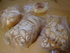 -研麦家面包(亚泰华府店)