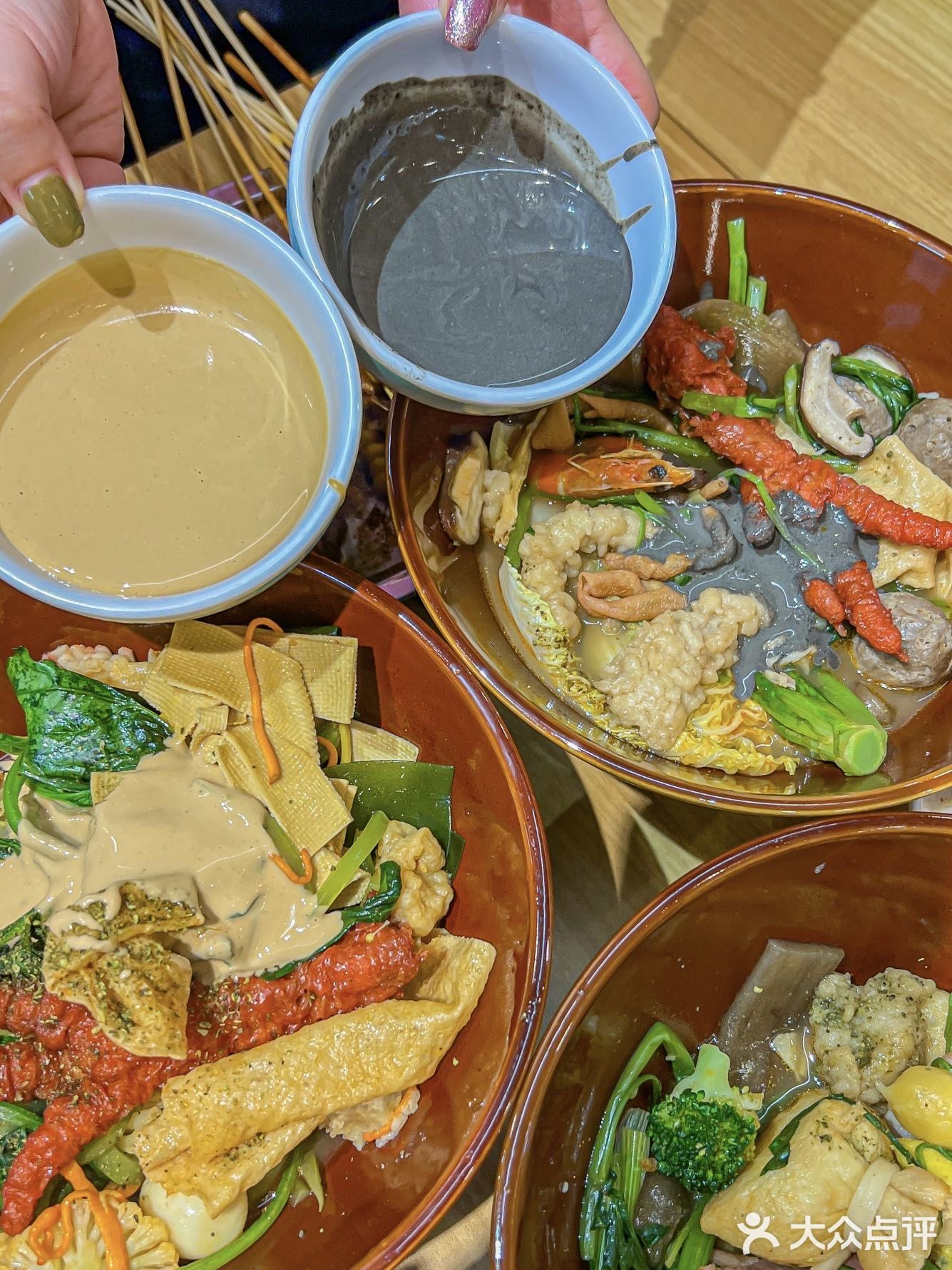 被泥石流黏糊！香迷糊了🍲