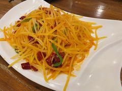 -清真·玛丽亚新疆菜主题餐厅(浙江中路店)