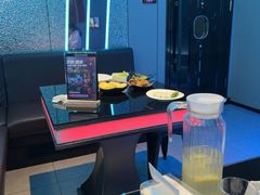 -唯爱KTV聚会餐厅(仙林东城汇店)