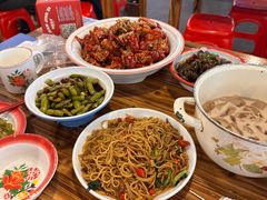 -冶建镜子·老南昌大排档·江西虾王(总店)