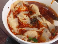 -笑来喜馄饨小笼工坊(通扬路店)