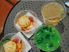 -HUG·拥抱咖啡(郑州宝龙广场店)