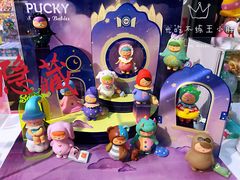-泡泡玛特POPMART(崇文门国瑞城店)