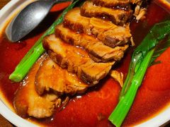 咸蛋黄红烧肉-肴约·花园式餐厅(湖里店)
