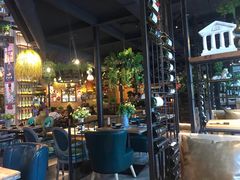 -临界音乐酒馆·小龙虾·江湖菜(华熙LIVE·鱼洞店)