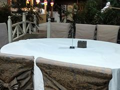 -红栌温泉山庄生态美食餐厅