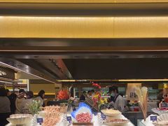 -钱小奴海鲜自助黑金店(杭州滨江龙湖店)
